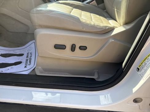 Used 2014 Ford Escape Titanium AWD/4WD image 19