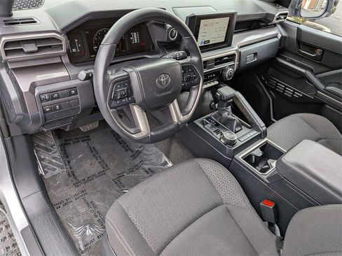 Used 2025 Toyota 4Runner SR5 image 14