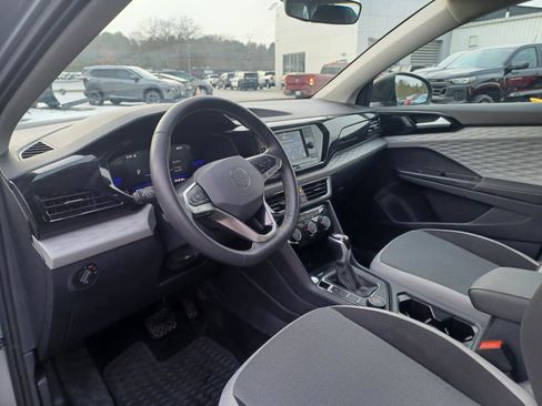 Used 2024 Volkswagen Taos S image 7