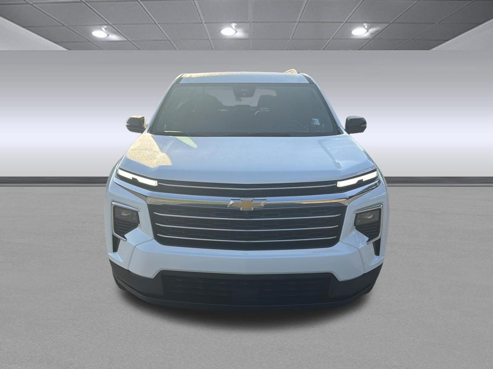 Used 2026 Chevrolet Traverse LT w/ Driver Confidence Package FWD image 8