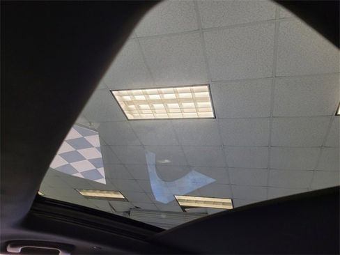 Used 2020 Cadillac XT5 Premium Luxury image 17