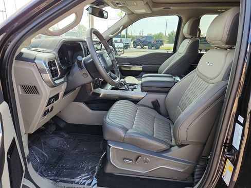 New 2025 Ford F150 Platinum w/ Equipment Group 703A Plus image 10