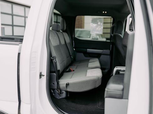 Used 2024 Ford F350 XLT image 12