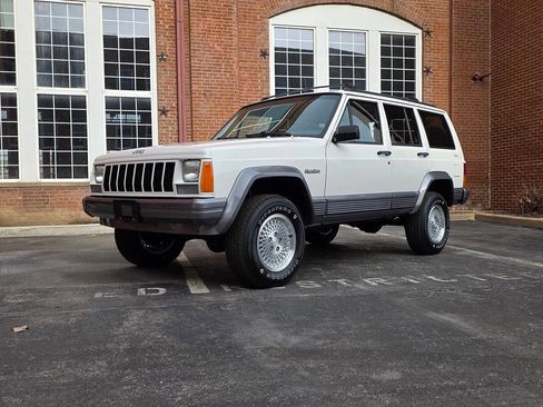 Used 1996 Jeep Cherokee 4WD 4-Door image 7