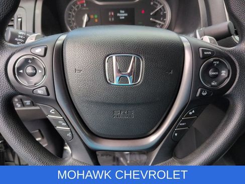 Used 2023 Honda Ridgeline Sport image 12