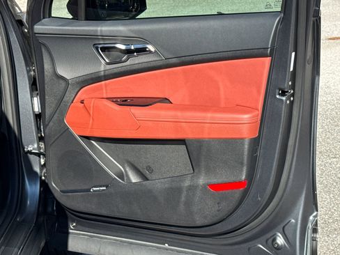 Used 2024 Kia Sportage SX Prestige image 14