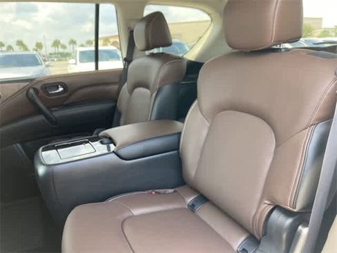 Certified 2024 INFINITI QX80 Premium Select w/ Cargo Package image 12
