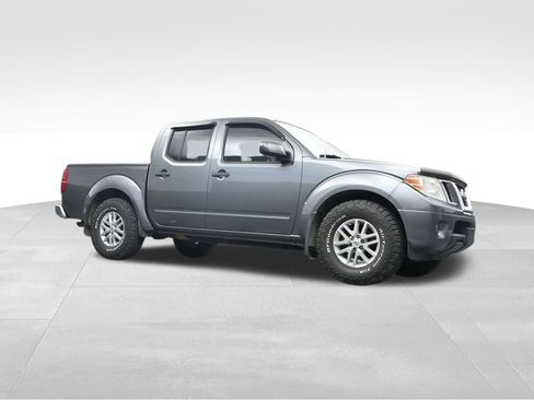 Used 2017 Nissan Frontier SV w/ SV Value Truck Package RWD image 21