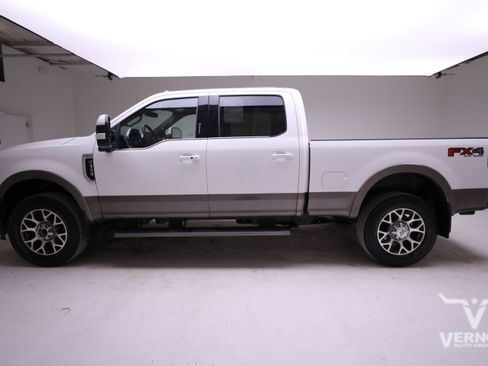 Used 2022 Ford F350 King Ranch w/ FX4 Off-Road Package image 2