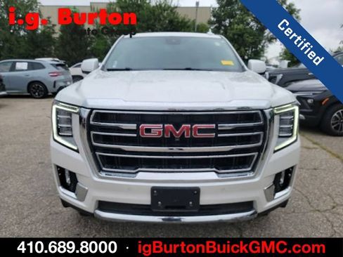 Used 2024 GMC Yukon XL SLT w/ SLT Luxury Package AWD/4WD image 2