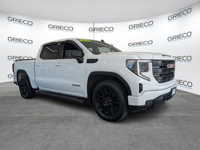 Used 2022 GMC Sierra 1500 Elevation