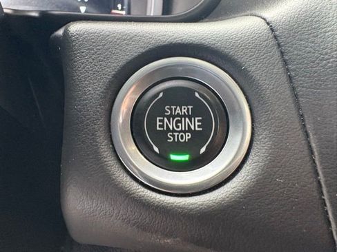 Used 2023 GMC Yukon AT4 image 25