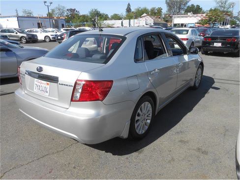 Used 2008 Subaru Impreza 2.5i image 3