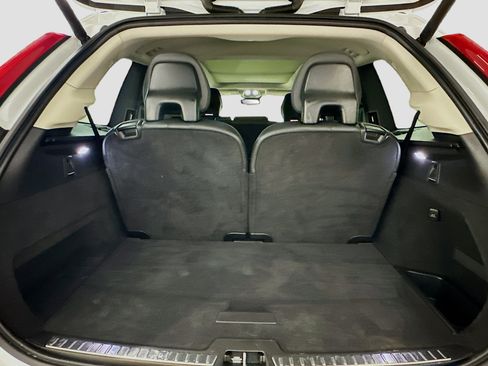 Used 2024 Volvo XC90 T8 Plus w/ Protection Package Premier image 32