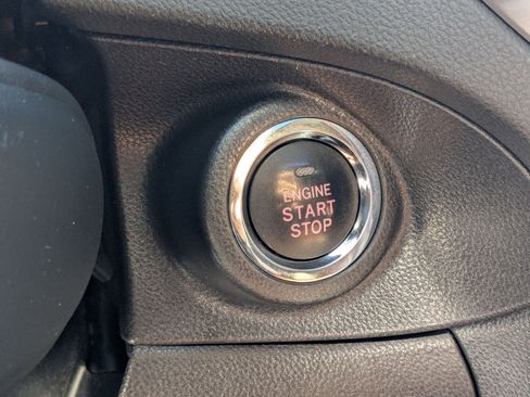 Used 2019 Subaru Ascent Touring w/ Popular Package #3 image 21