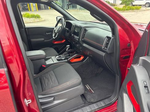 Used 2024 Nissan Frontier PRO-4X w/ Pro Convenience Package AWD/4WD image 13