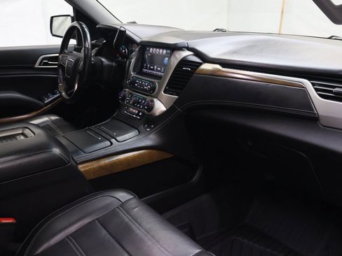 Used 2019 GMC Yukon Denali image 10