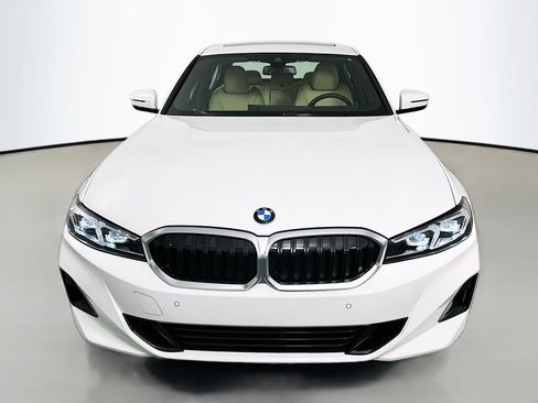Certified 2024 BMW 330i Sedan w/ Premium Package image 2