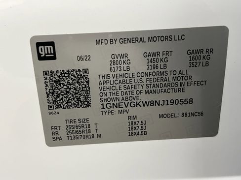 Used 2022 Chevrolet Traverse LT image 35