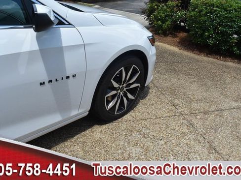 Used 2025 Chevrolet Malibu RS FWD image 12