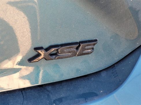 Used 2025 Toyota Camry XSE image 9