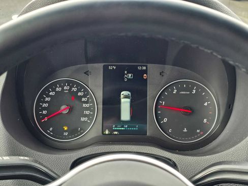Used 2024 Mercedes-Benz Sprinter 2500 image 28