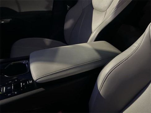 Certified 2024 Lexus RX 350 AWD image 19