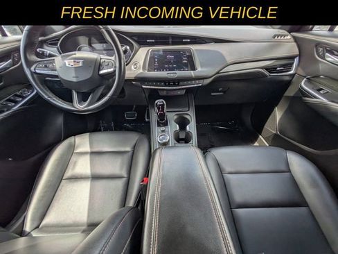 Used 2023 Cadillac XT4 Sport FWD image 12