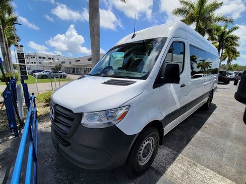Used 2025 Mercedes-Benz Sprinter 2500 image 22