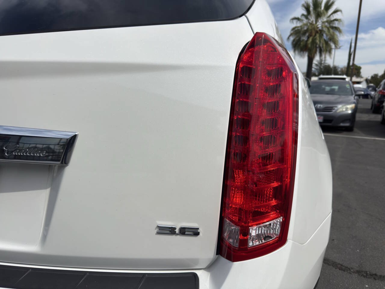 Used 2016 Cadillac SRX Premium w/ Driver Assist Package AWD/4WD image 26