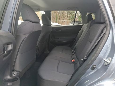 Used 2023 Toyota Corolla Cross LE image 10