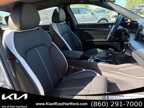 New 2027 Kia K5 GT-Line FWD image 11