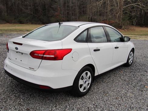 Used 2015 Ford Focus S image 5