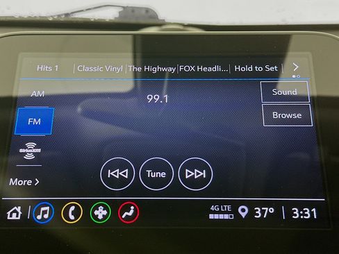 Used 2024 Chevrolet Malibu LT image 19