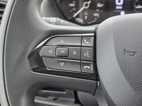 Used 2025 RAM ProMaster 2500 w/ Convenience Group image 28