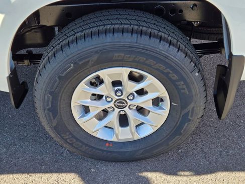 New 2026 Nissan Frontier S image 5