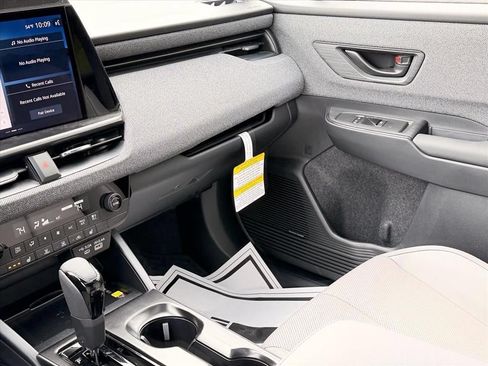 New 2026 Subaru Outback Limited AWD/4WD image 13
