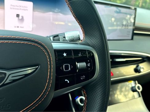 New 2026 Genesis GV70 2.5T Advanced AWD/4WD image 24