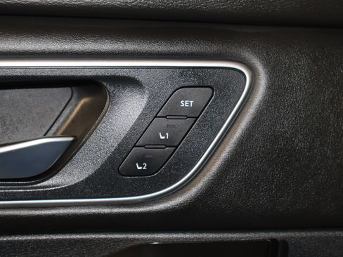 Used 2024 Nissan Rogue Platinum w/ Platinum Premium Package image 36