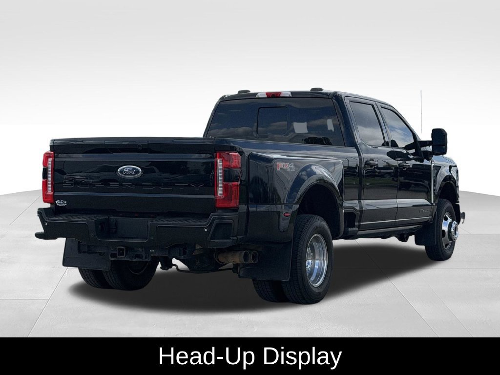 Used 2023 Ford F350 Lariat w/ Lariat Ultimate Package AWD/4WD image 9