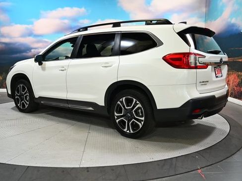 Used 2023 Subaru Ascent Limited w/ Technology Package AWD/4WD image 6