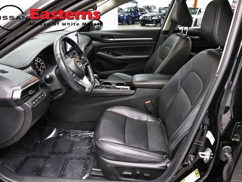 Used 2024 Nissan Altima 2.5 SL AWD/4WD image 14
