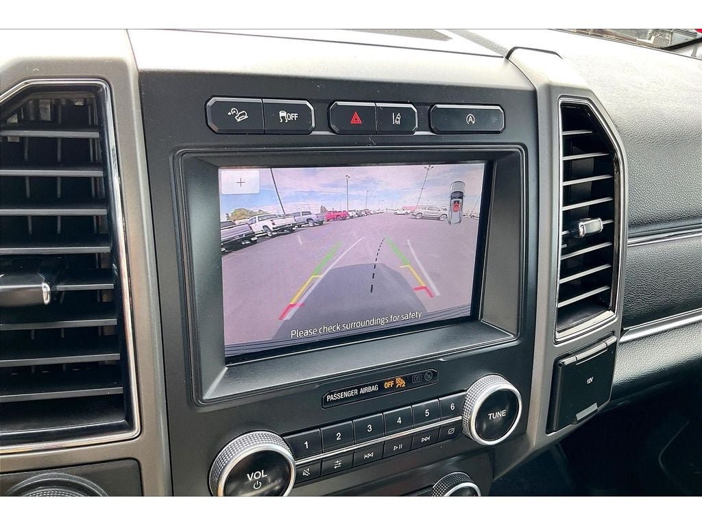 Used 2020 Ford Expedition Max XLT w/ Equipment Group 202A AWD/4WD image 23