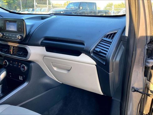 Used 2022 Ford EcoSport S image 36