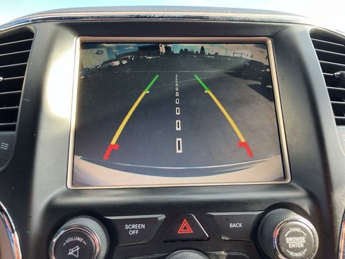 Used 2014 Jeep Grand Cherokee Limited image 18