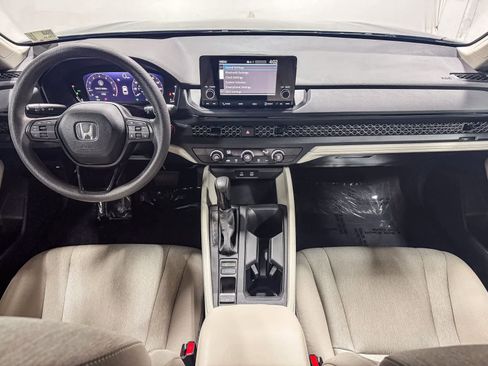 Used 2023 Honda Accord LX image 12