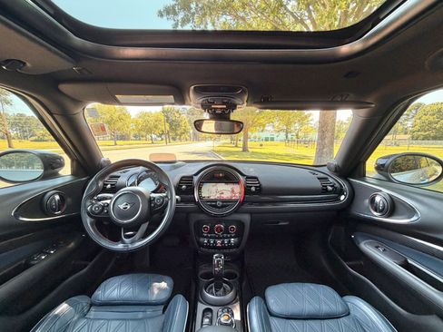 Used 2020 MINI Cooper Clubman S w/ Driver Assistance Package FWD image 2