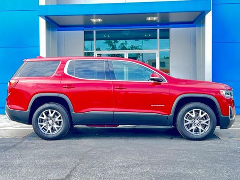 Used 2022 GMC Acadia SLE image 3