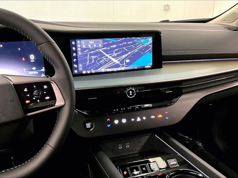 New 2025 Nissan Murano SL AWD/4WD image 24