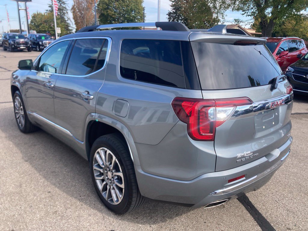 Certified 2023 GMC Acadia Denali AWD/4WD image 7